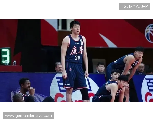 AC米兰官网球员资料全方位解读助你深入了解球队核心 AC米兰官网球员资料全方位解读助你深入了解球队核心